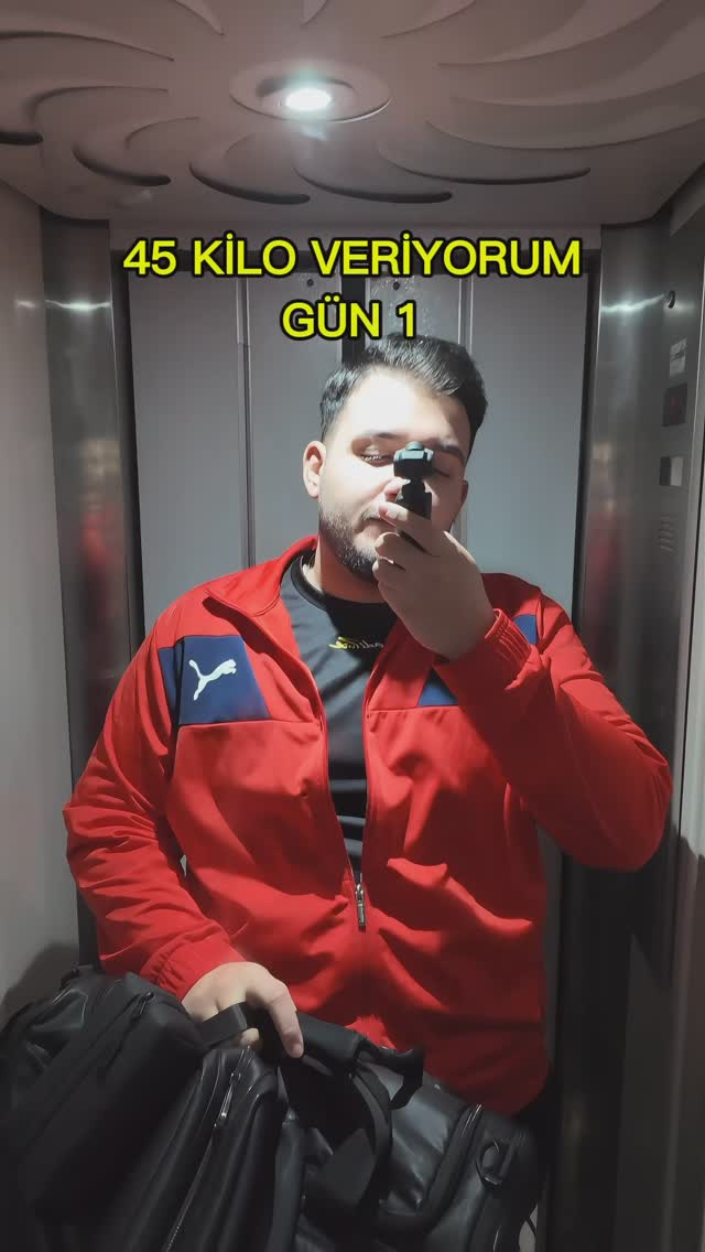 Dumbbell’larla başımız belada 😅 Hayat sorgulandı… 💪