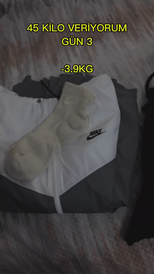 İkinci gün sonunda toplam 3.9 kilo eksildi, üçüncü güne bu motivasyonla başladım.